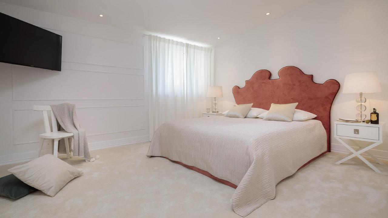 Luxury Seafront Villa Primosten Glamour With Private Pool, Sauna And Gym At The Beach In Primošten Exterior foto