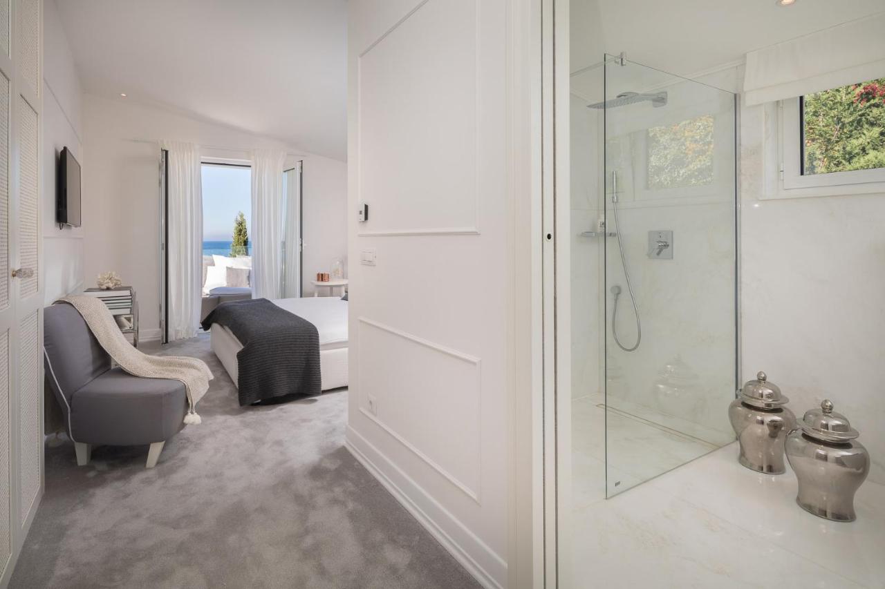 Luxury Seafront Villa Primosten Glamour With Private Pool, Sauna And Gym At The Beach In Primošten Exterior foto